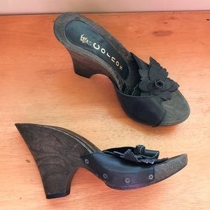 Black floral wooden heels. Women’s size 6.5. Euro size 37